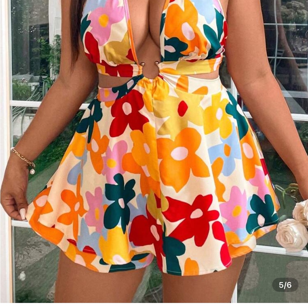 SHEIN Multicolor Floral Skort